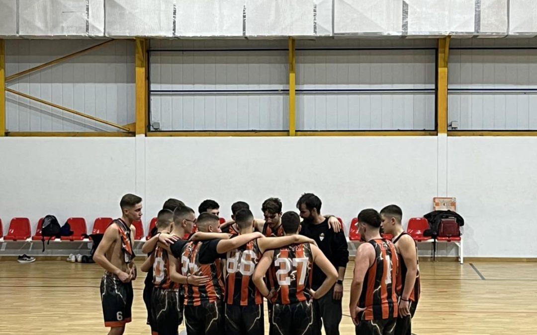 ΑΟ ΝΕΟΙ ΒΥΡΩΝΟΣ – ΖΕΥΣ ΕΡΥΘΡΟΥ Β’ ΚΑΤΗΓΟΡΙΑ ΕΦΗΒΩΝ 04ος ΟΜΙΛΟΣ (6η Αγωνιστική)